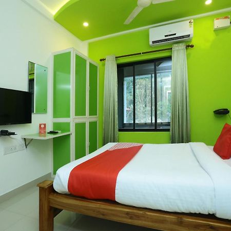 Oyo 9557 Near Kims Hospital Hotel Thiruvananthapuram Ngoại thất bức ảnh