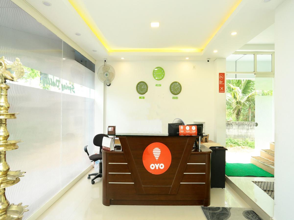 Oyo 9557 Near Kims Hospital Hotel Thiruvananthapuram Ngoại thất bức ảnh