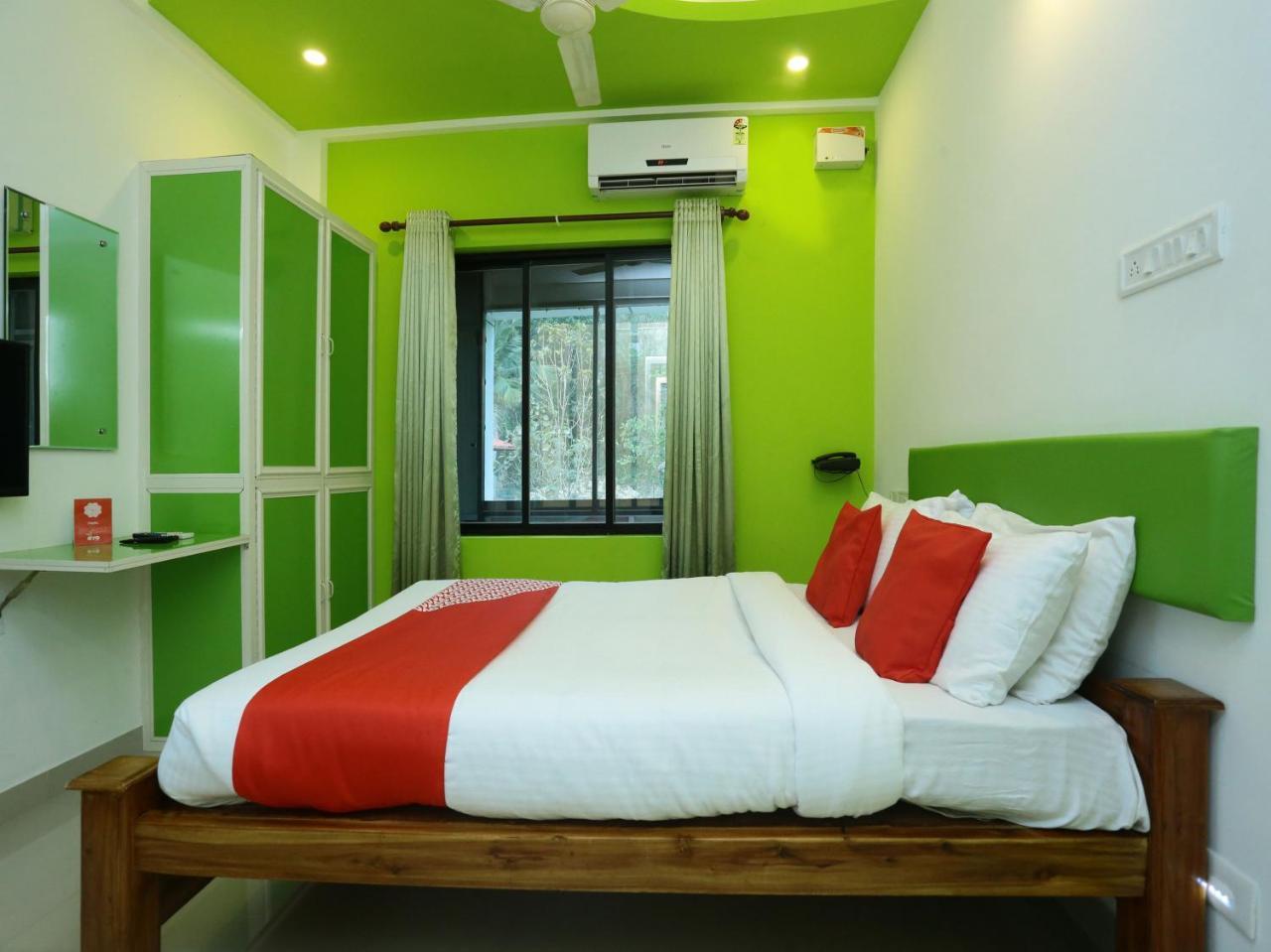 Oyo 9557 Near Kims Hospital Hotel Thiruvananthapuram Ngoại thất bức ảnh